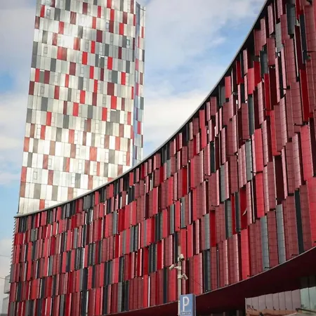 Skanderbeg Oasis * Tiran