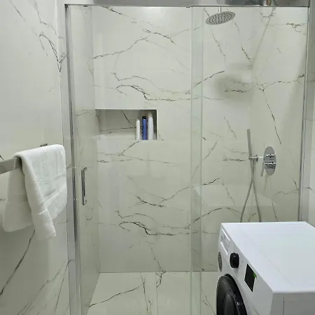 Skanderbeg Oasis * Tiran