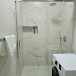 Skanderbeg Oasis * Tirana